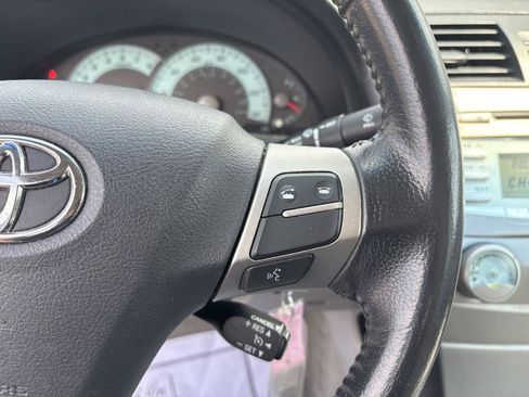 Used 2008 Toyota Camry SE FWD image 17