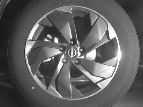 Used 2025 Nissan Rogue SV image 12