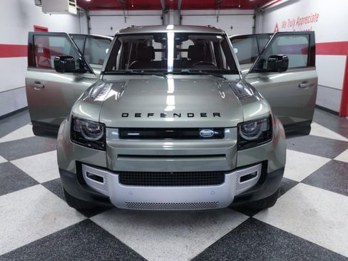 Used 2020 Land Rover Defender 110 SE AWD/4WD image 30