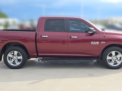 Used 2017 RAM 1500 Big Horn AWD/4WD image 7