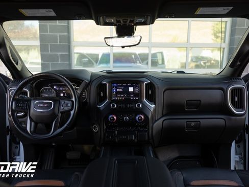 Used 2022 GMC Sierra 1500 AT4 w/ AT4 Premium Package image 24