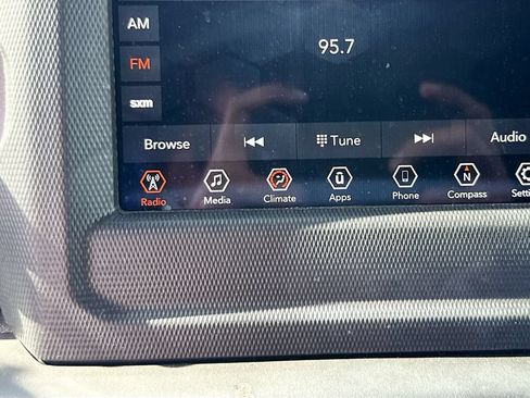 Used 2023 Jeep Wrangler Unlimited w/ Convenience Group AWD/4WD image 16