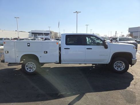 New 2026 Chevrolet Silverado 3500 W/T w/ WT Convenience Package image 17