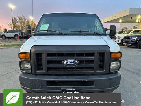 Used 2014 Ford E-250 and Econoline 250 image 4