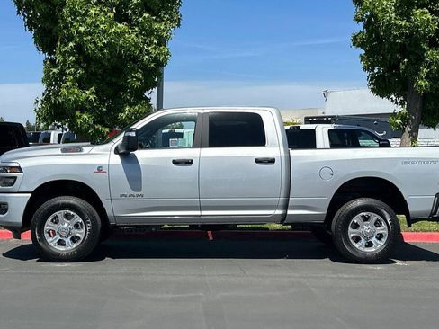 New 2026 RAM 2500 Big Horn AWD/4WD image 7