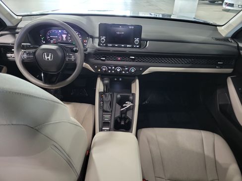 Used 2023 Honda Accord EX image 16