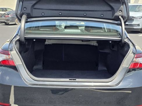 Used 2024 Toyota Camry SE FWD image 27