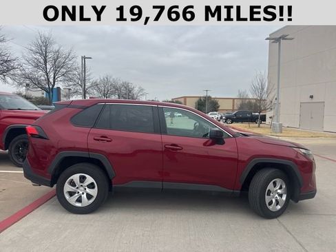 Used 2023 Toyota RAV4 LE image 2