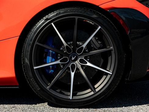 Used 2021 McLaren 765LT image 55