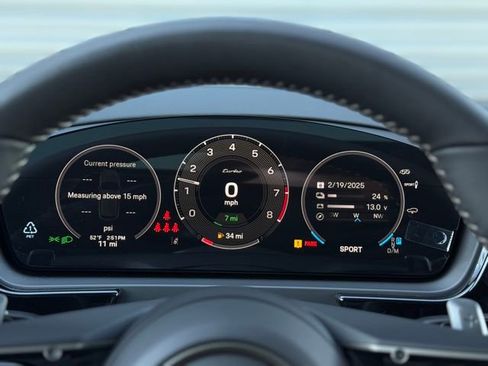 New 2025 Porsche Cayenne Turbo AWD/4WD image 20