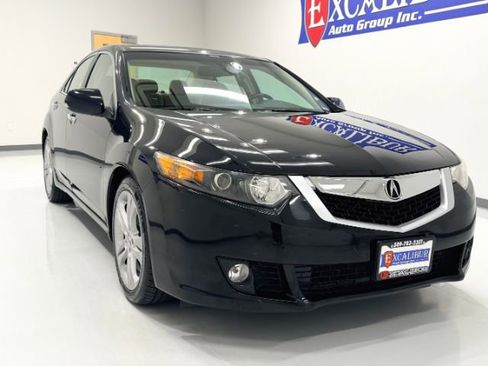 Used 2010 Acura TSX V6 Sedan image 2