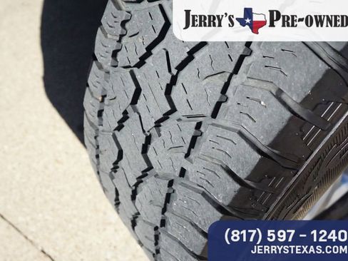 Used 2024 Ford F250 XLT w/ FX4 Off-Road Package image 8