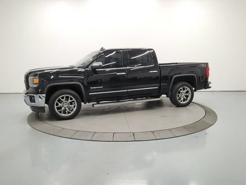 Used 2015 GMC Sierra 1500 SLT w/ SLT Crew Cab Value Package AWD/4WD image 4
