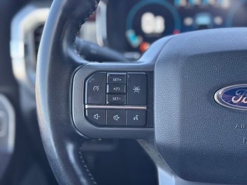 Used 2021 Ford F150 Lariat image 10