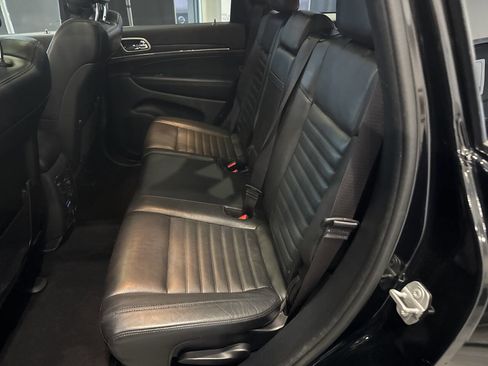Used 2020 Jeep Grand Cherokee Limited X image 31