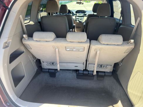Used 2016 Honda Odyssey LX image 33