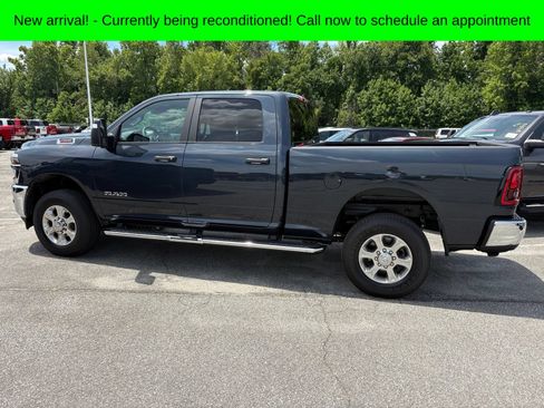Used 2026 RAM 2500 Big Horn AWD/4WD image 6