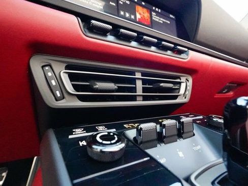 Used 2021 Porsche 911 Carrera image 72