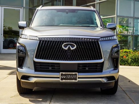 Certified 2025 INFINITI QX80 Sensory AWD/4WD image 7