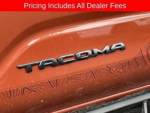 Used 2025 Toyota Tacoma TRD Off-Road w/ TRD Off Road Upgrade Package AWD/4WD image 4