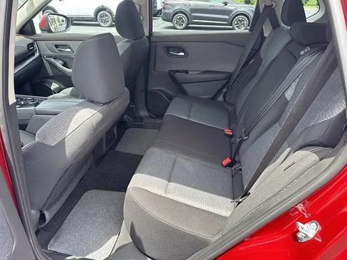 Used 2023 Nissan Rogue SV AWD/4WD image 15