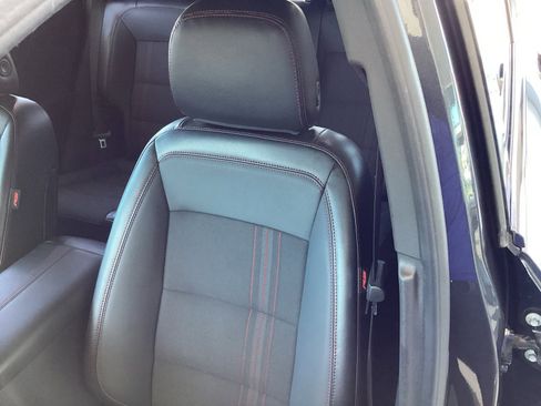 Used 2022 Chevrolet Equinox RS image 11