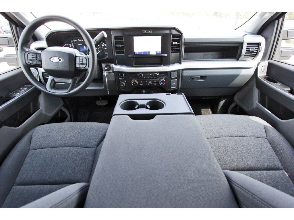 Used 2026 Ford F250 XL w/ STX Appearance Package AWD/4WD image 10