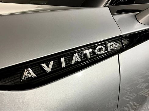 Used 2024 Lincoln Aviator Black Label w/ Jet Package image 28