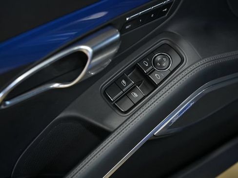 Used 2014 Porsche 911 Turbo S AWD/4WD image 25