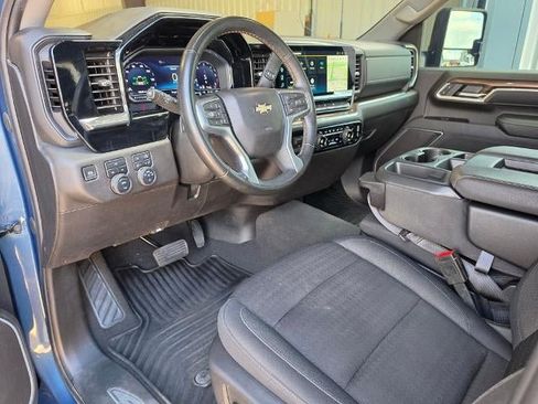 Used 2025 Chevrolet Silverado 2500 LT w/ All Star Edition AWD/4WD image 18