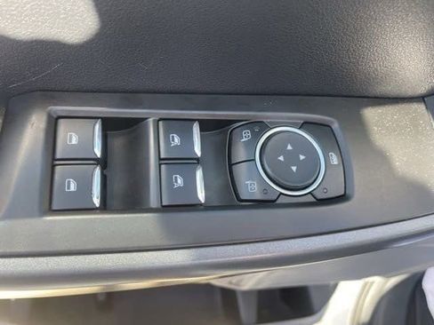 Used 2023 Ford F350 XLT image 44