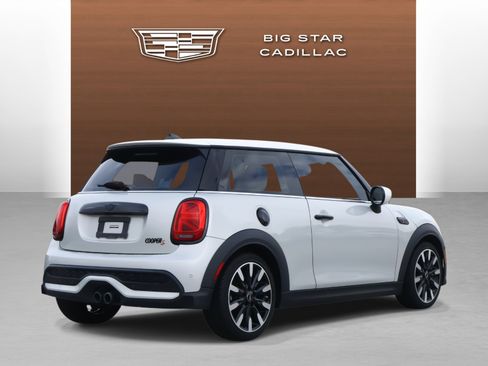 Used 2023 MINI Cooper S image 5