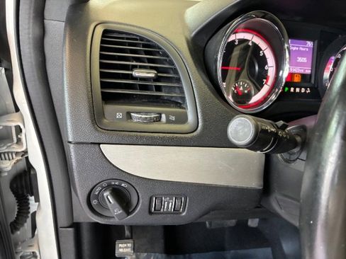 Used 2019 Dodge Grand Caravan GT image 16