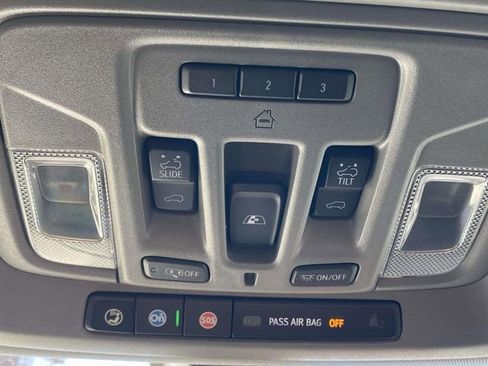 Used 2021 Chevrolet Silverado 1500 LTZ image 29