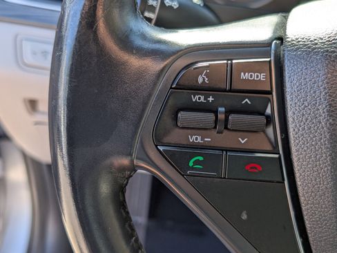 Used 2016 Hyundai Sonata Limited w/ Option Group 04 image 35