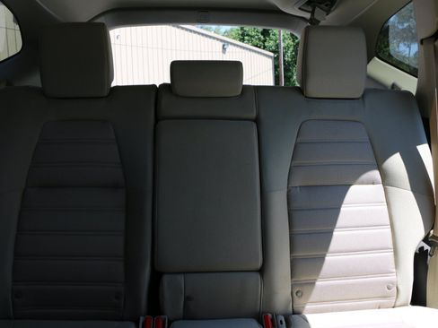 Used 2018 Honda CR-V EX image 27
