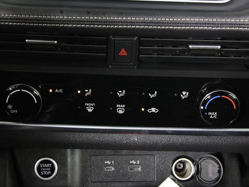 Certified 2023 Nissan Rogue S image 21