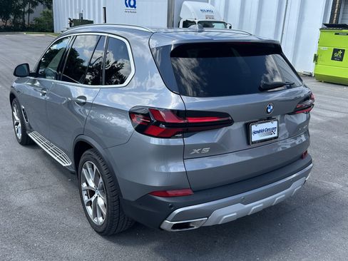 Used 2024 BMW X5 xDrive40i w/ Premium Package AWD/4WD image 8
