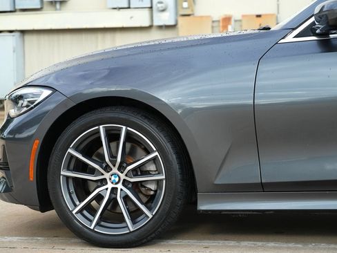 Used 2019 BMW 330i Sedan w/ Premium Package RWD image 23