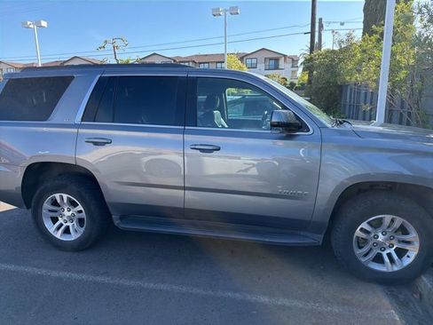 Used 2018 Chevrolet Tahoe LT w/ Max Trailering Package AWD/4WD image 3