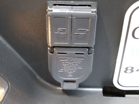 Used 2024 Chevrolet Silverado 2500 High Country w/ High Country Premium Package image 30