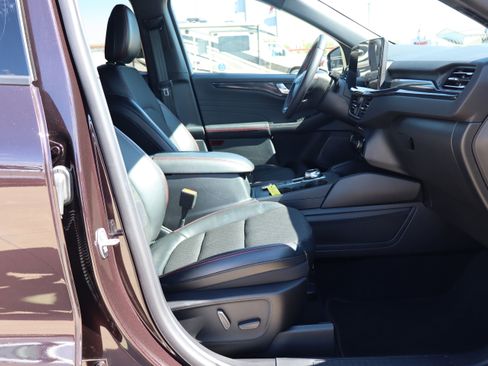 Used 2023 Ford Escape ST-Line Select w/ Tech Pack #2 image 13