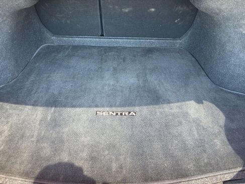 Used 2025 Nissan Sentra SV FWD image 28