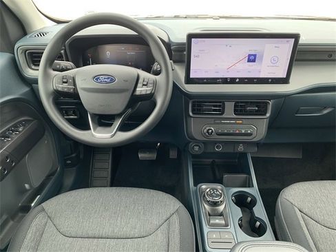 New 2025 Ford Maverick XLT w/ Black Appearance Package image 16