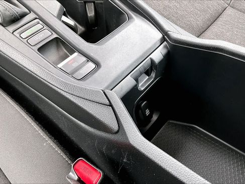 Used 2023 Honda Accord EX image 32