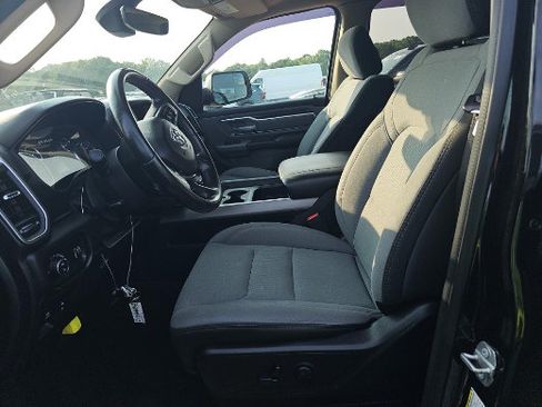 Used 2020 RAM 1500 Big Horn AWD/4WD image 3