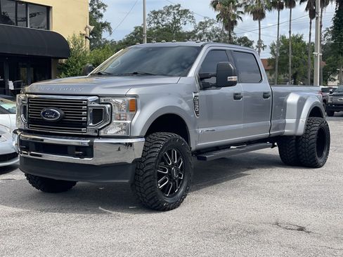 Used 2020 Ford F350 XLT AWD/4WD image 17