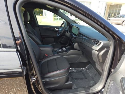 Used 2025 Ford Escape ST-Line w/ Tech Pack #1 image 16