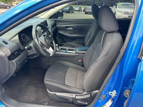 Used 2021 Nissan Sentra SV FWD image 12