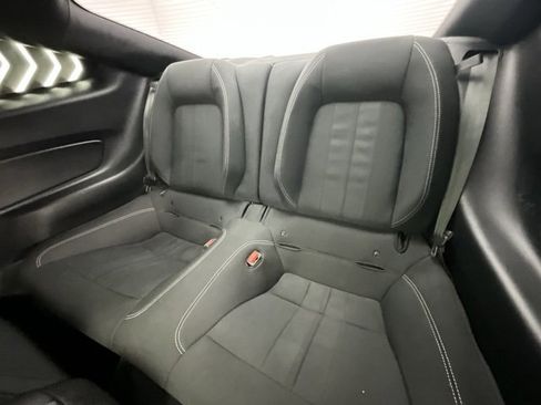 Used 2021 Ford Mustang GT w/ Equipment Group 301A image 7